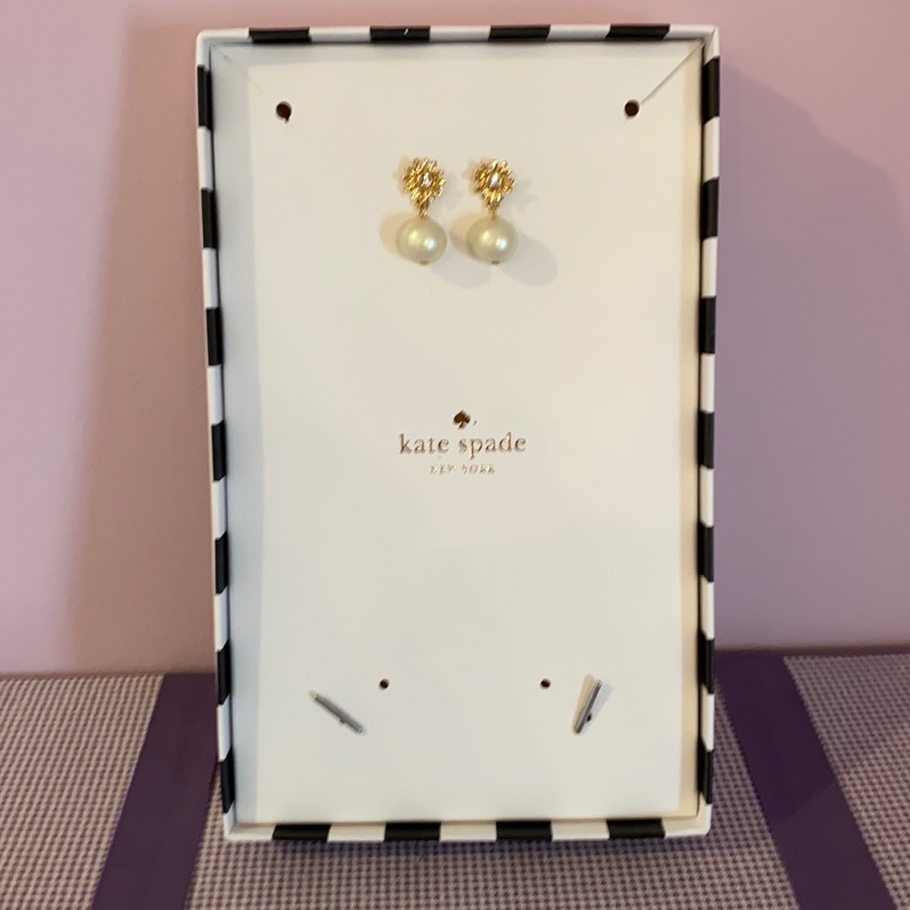 Kate Spade Pearl Drop Earrings NWT